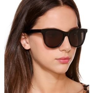 Wildfox Catfarer Sunglasses (Black)
